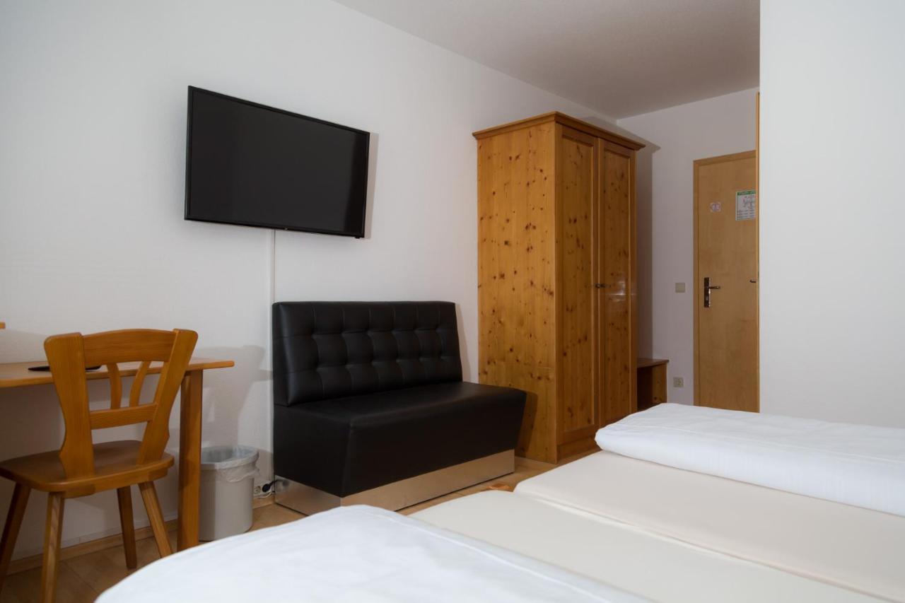 Alter Wirt Putzbrunn Hotel Luaran gambar