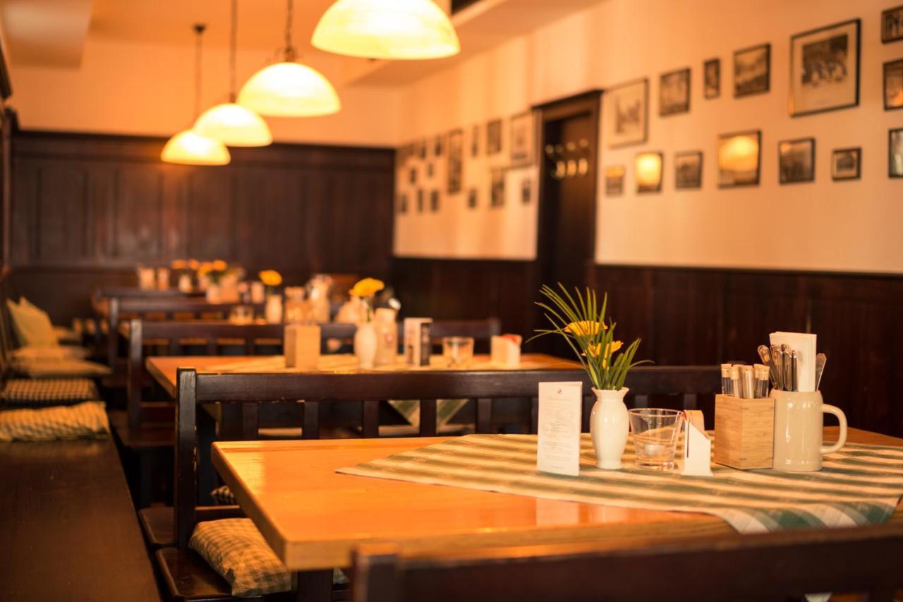 Alter Wirt Putzbrunn Hotel Luaran gambar