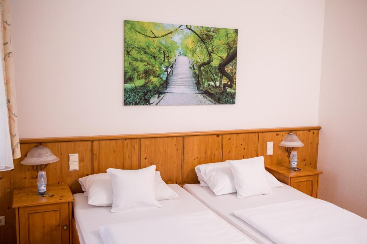 Alter Wirt Putzbrunn Hotel Luaran gambar